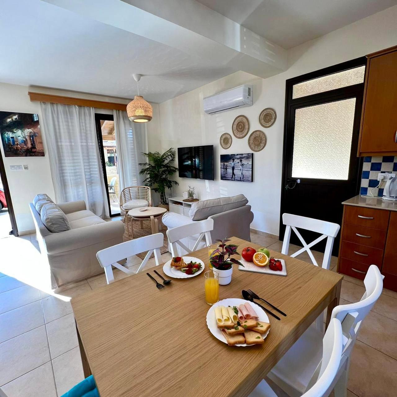 Pervolina Countryside By The Sea Villa Perivolia Bagian luar foto